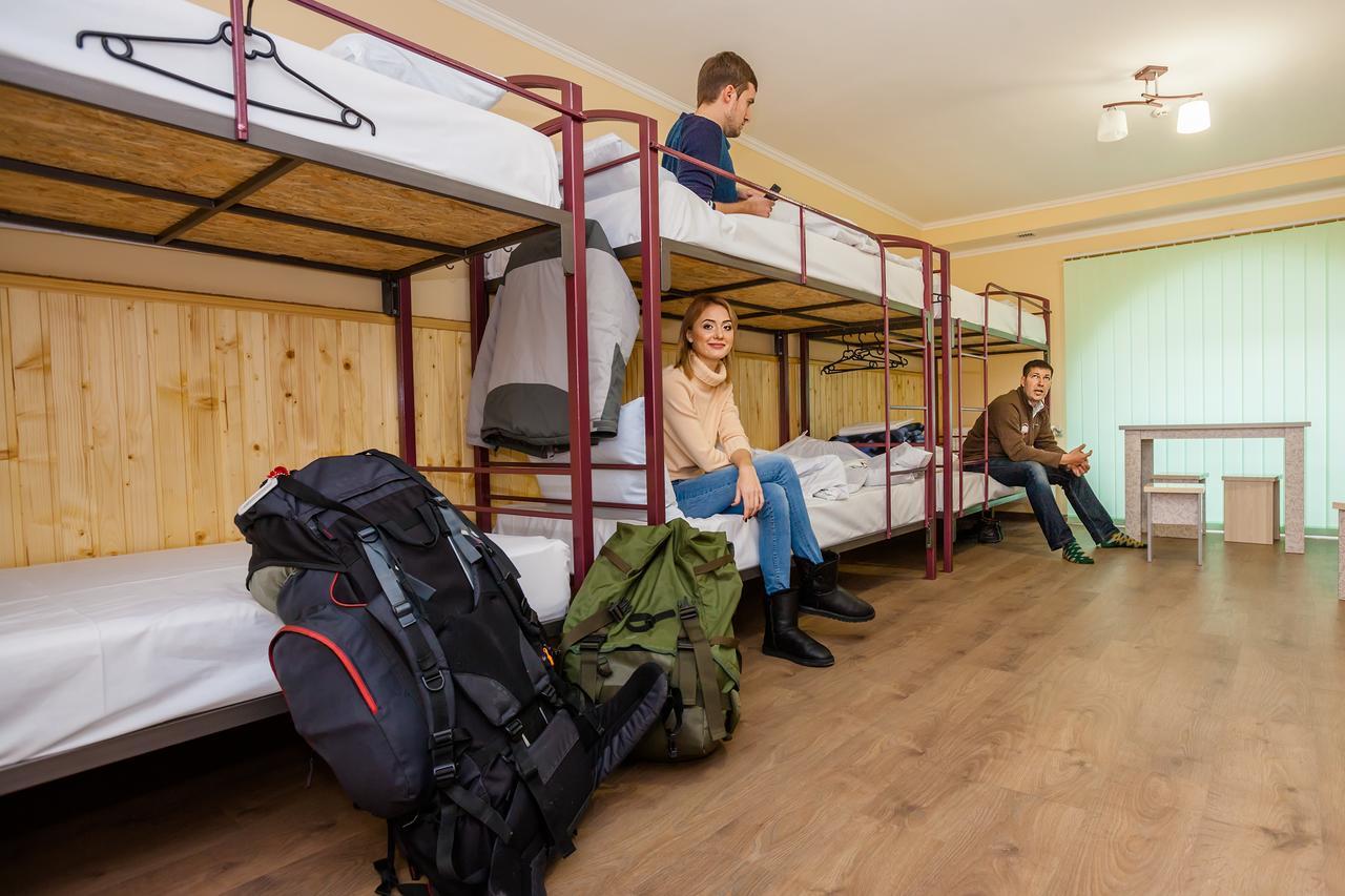 Tsentralnyi Hostel Iwano-Frankiwsk Zimmer foto